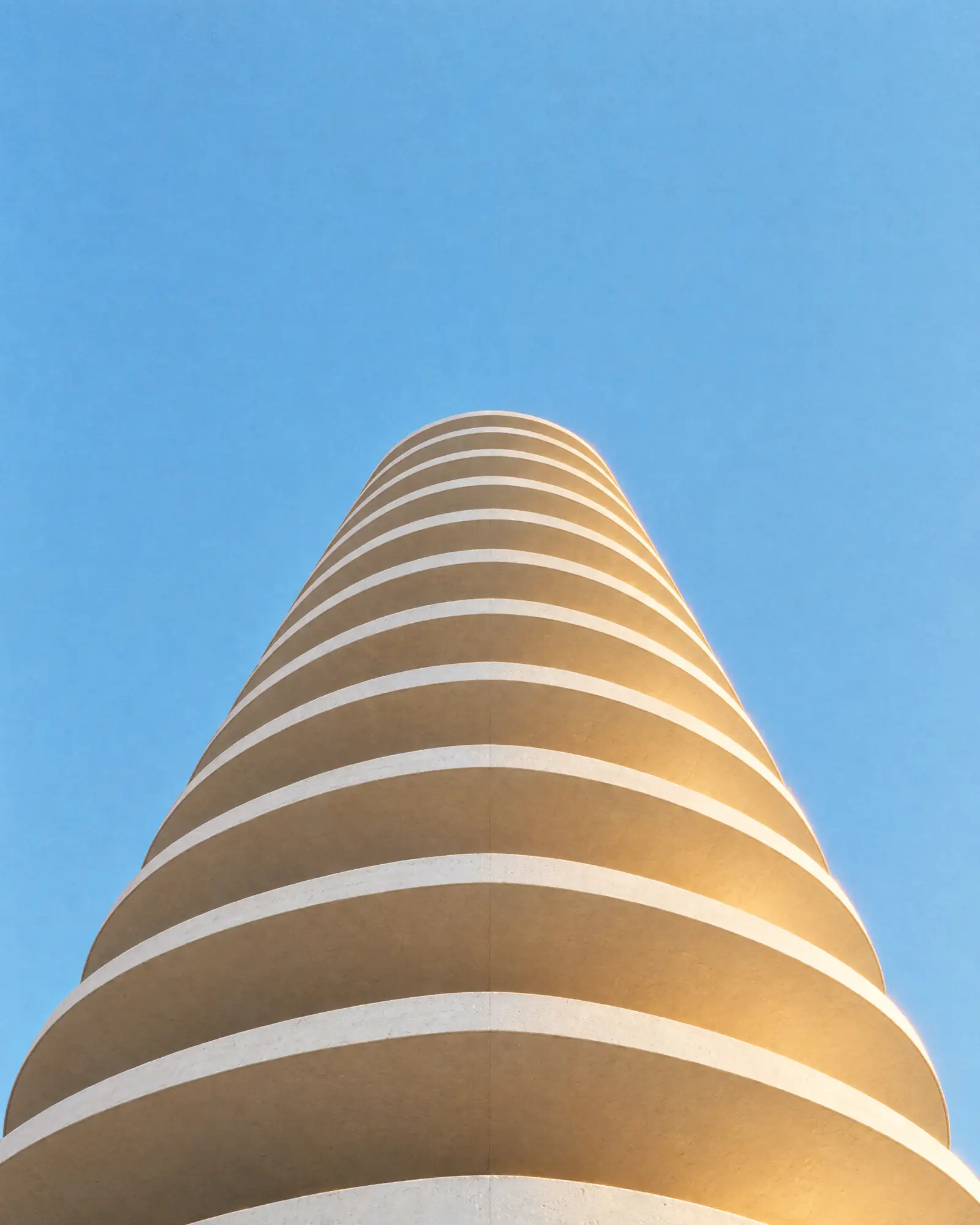 Thin floors, deep balconies